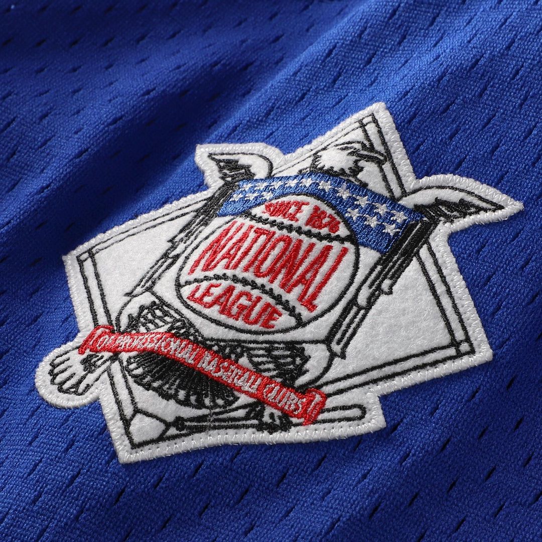 Chicago Cubs Ryne Sandberg | Mitchell & Ness Royal Cooperstown Collection 1997 Mesh Batting Practice Button-Up Jersey