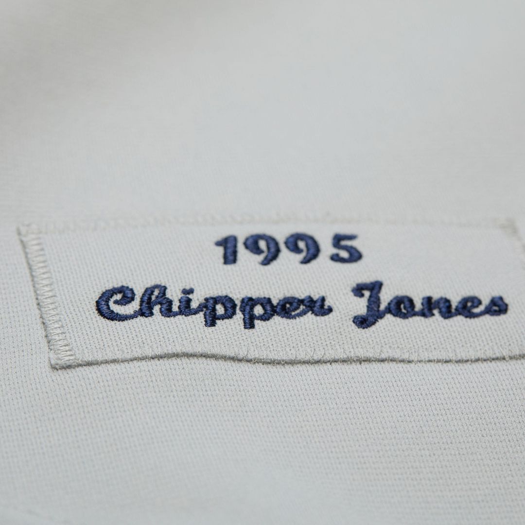 Atlanta Braves Chipper Jones | Mitchell & Ness Gray 1995 Throwback Authentic Jersey