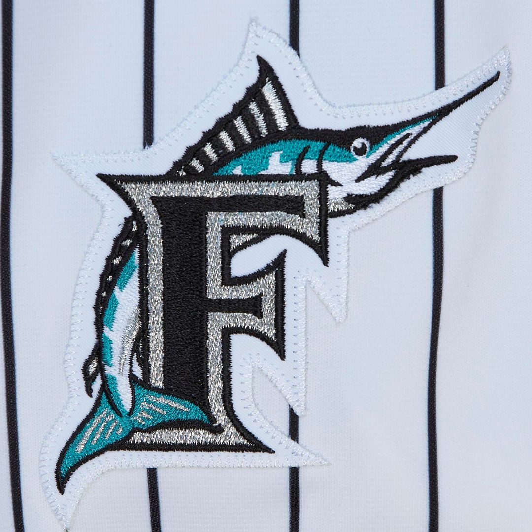 Florida Marlins Dontrelle Willis | Mitchell & Ness White Cooperstown Collection Authentic Jersey