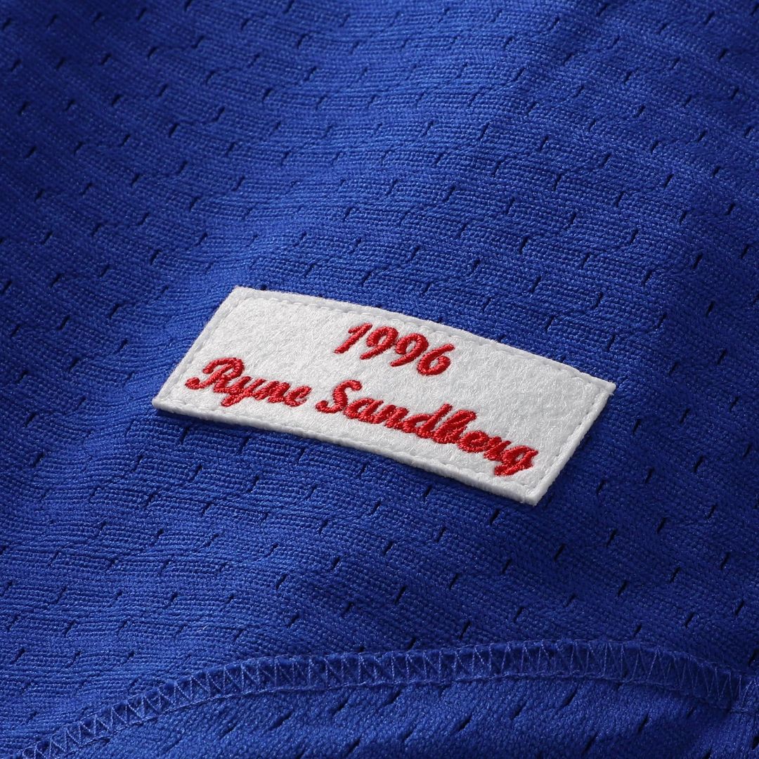 Chicago Cubs Ryne Sandberg | Mitchell & Ness Royal Cooperstown Collection 1996 Mesh Batting Practice Button-Up Jersey