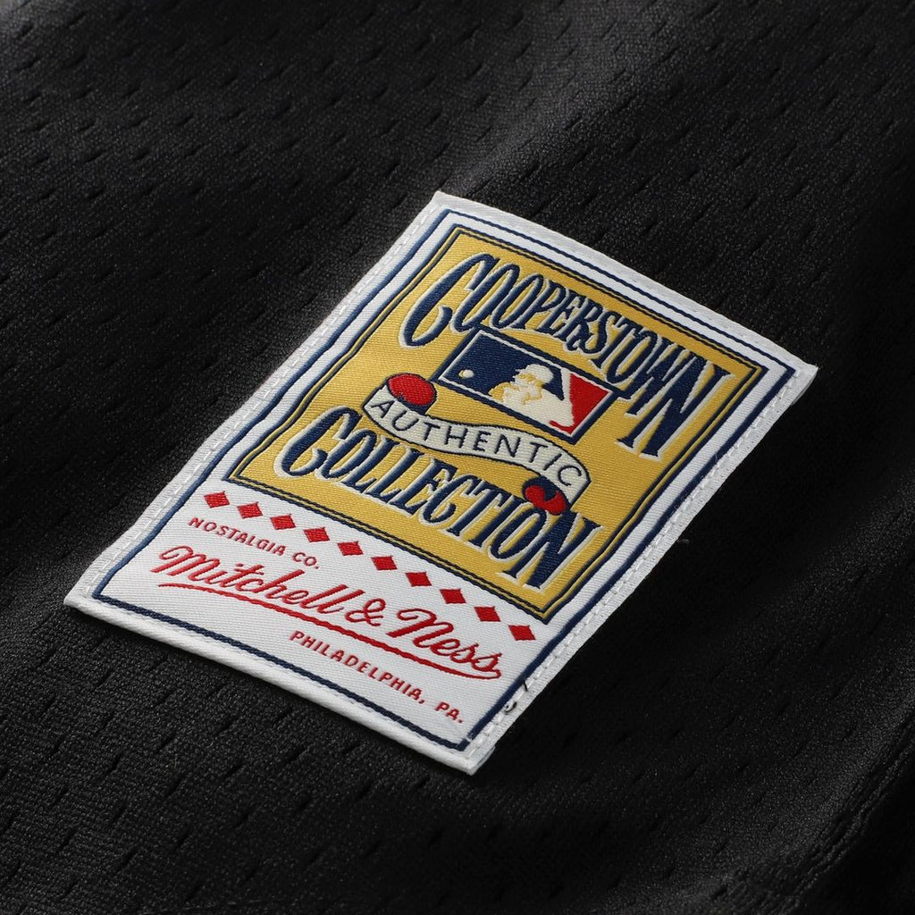Cincinnati Reds Barry Larkin | Mitchell & Ness Black Cooperstown Collection Mesh Batting Practice Button-Up Jersey
