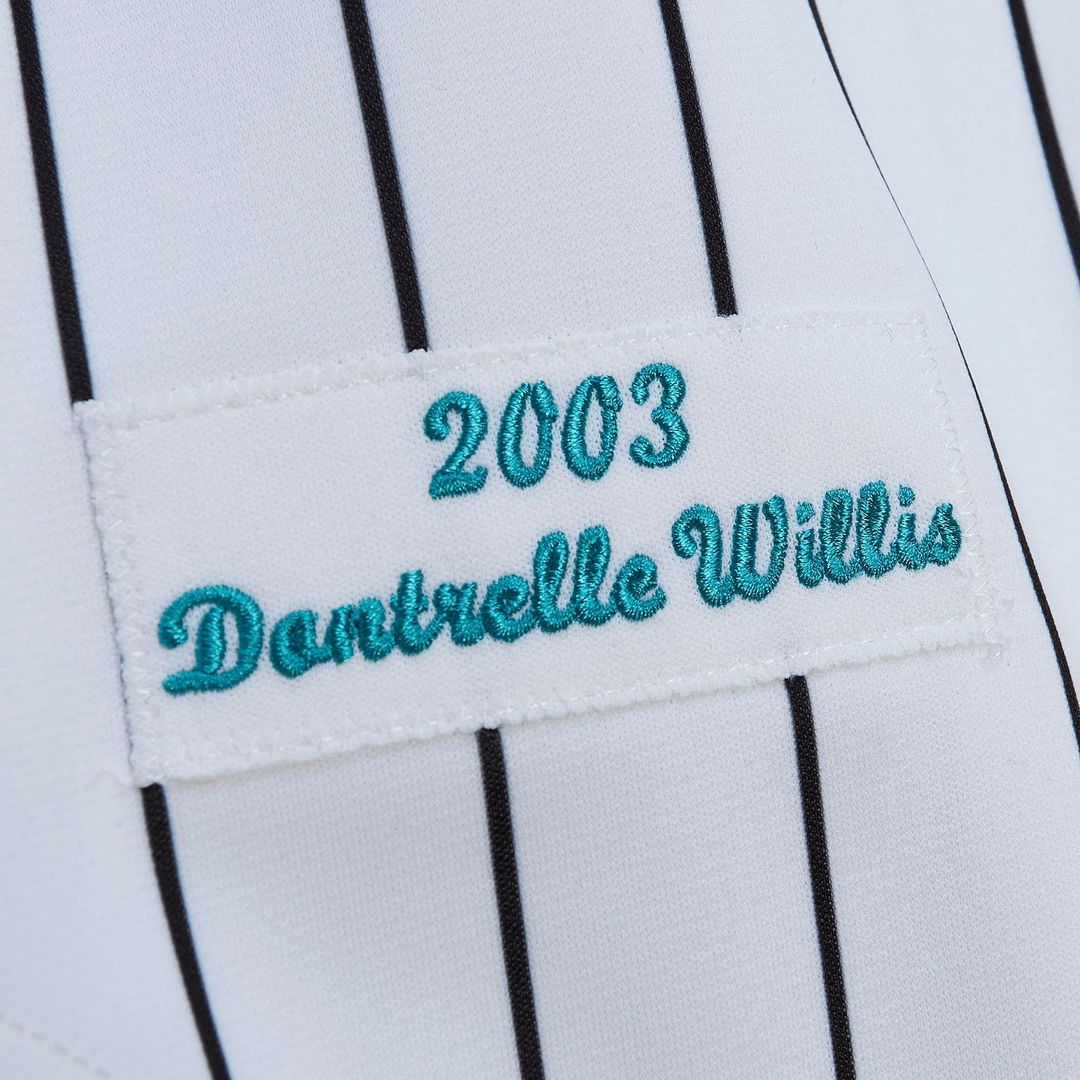 Florida Marlins Dontrelle Willis | Mitchell & Ness White Cooperstown Collection Authentic Jersey